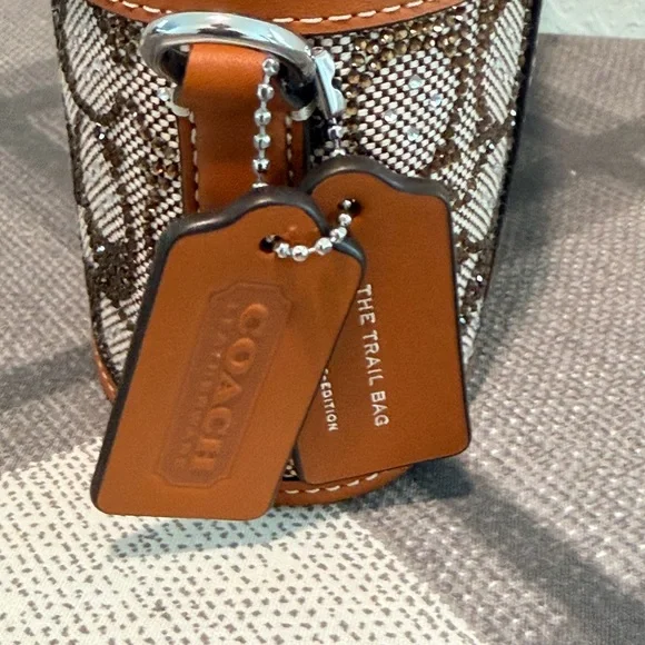 Coach Trail Bag in Crystal Signature, Limited Re-Edition 1994. NEW - Picture 5 of 10